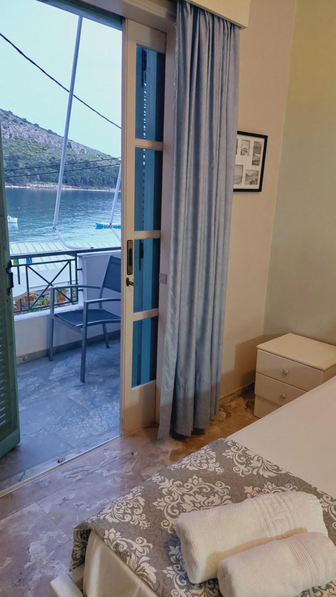 Ammogion Apartment Tolo